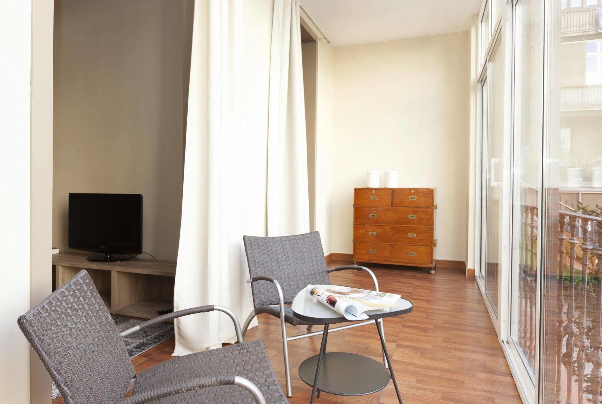 바르셀로나 Easy Sleep Gaudi Terrace 아파트 외부 사진