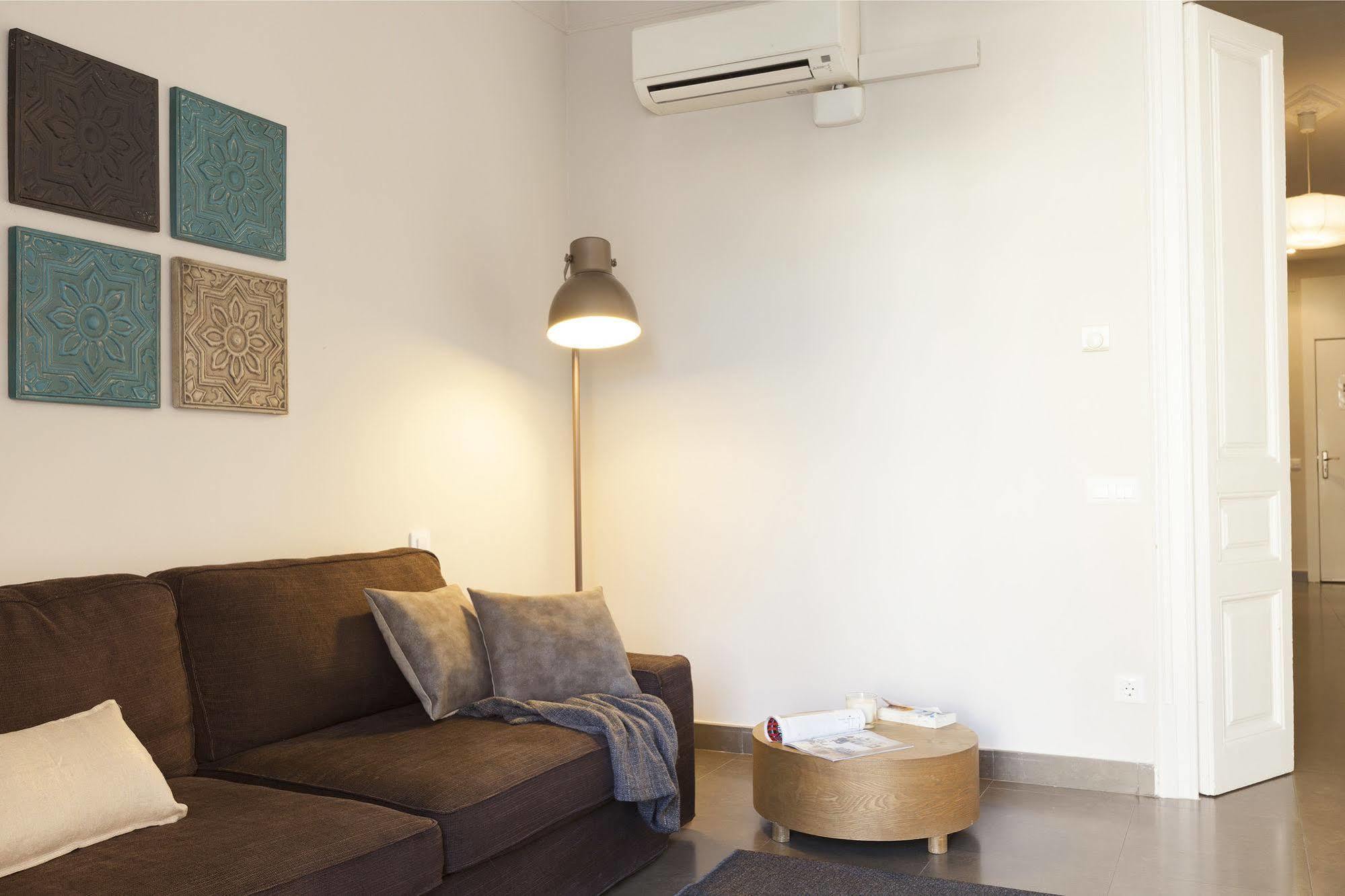 바르셀로나 Easy Sleep Gaudi Terrace 아파트 외부 사진