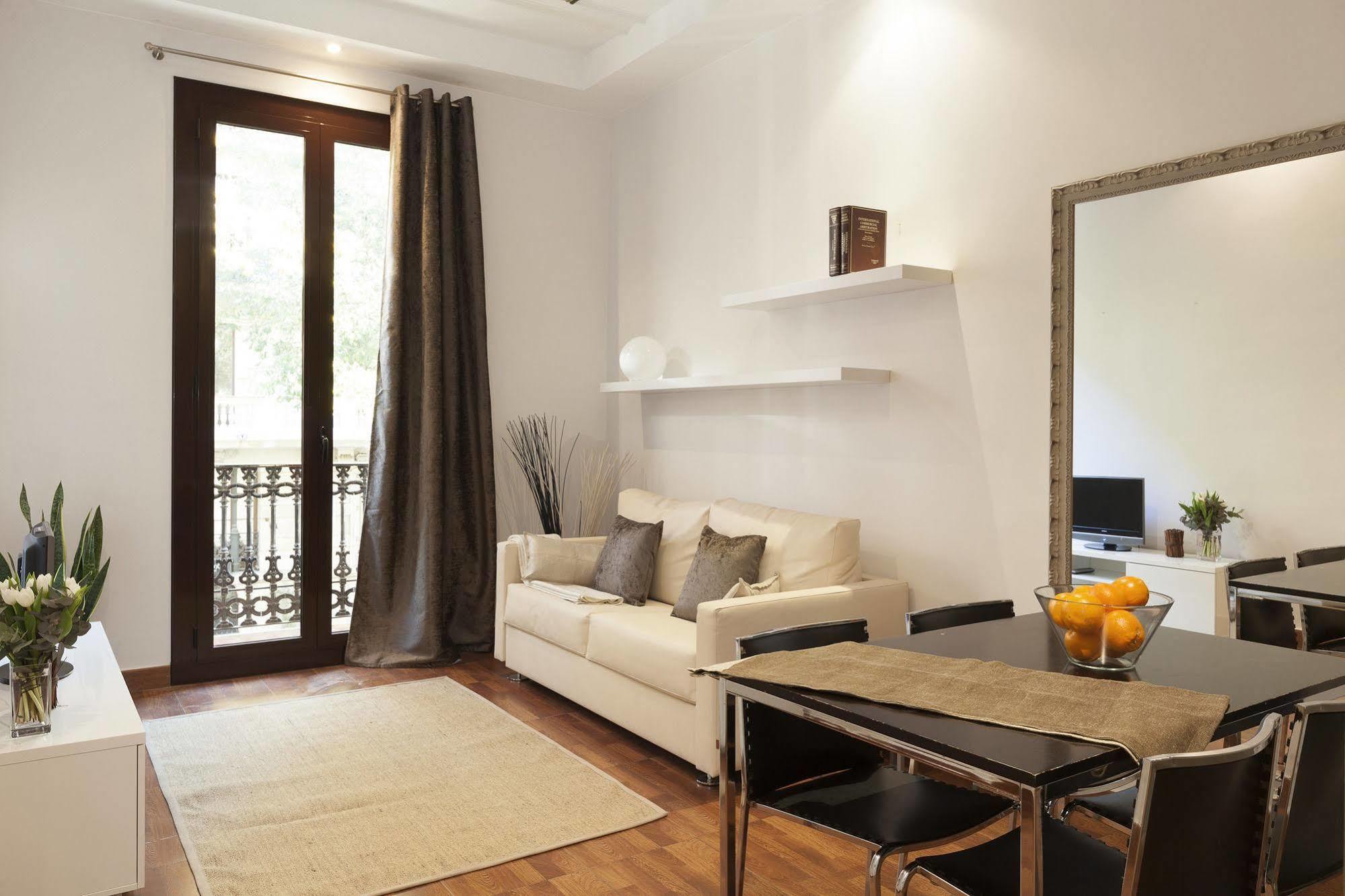 바르셀로나 Easy Sleep Gaudi Terrace 아파트 외부 사진