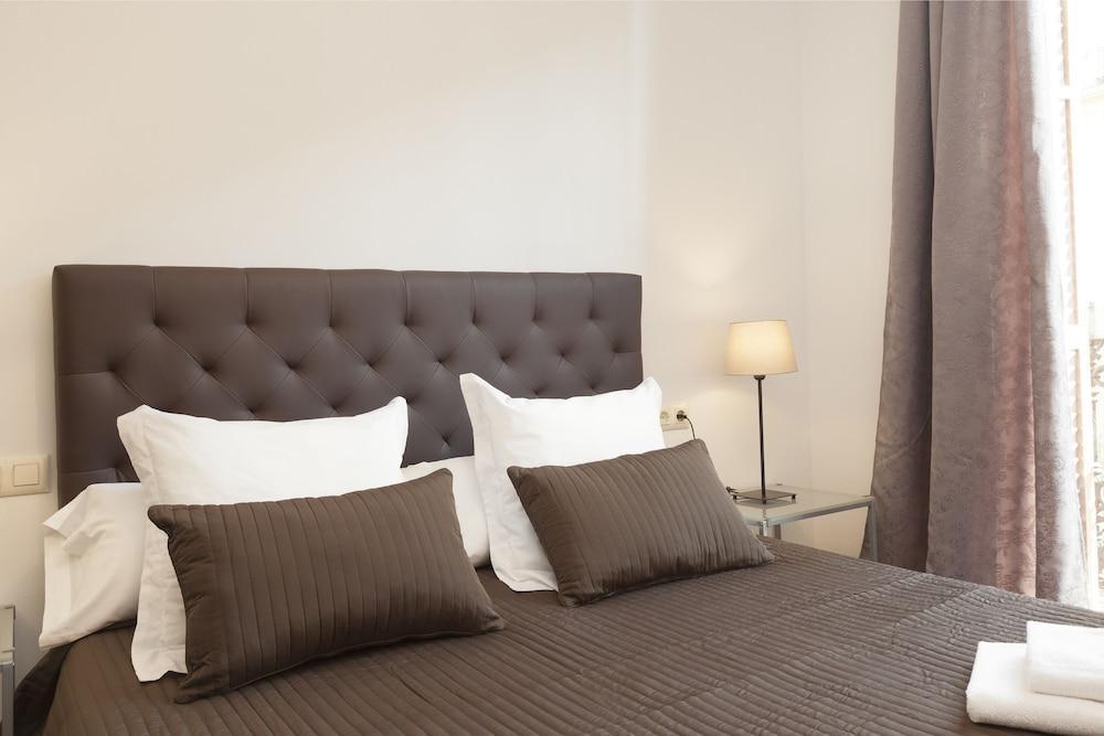 바르셀로나 Easy Sleep Gaudi Terrace 아파트 외부 사진
