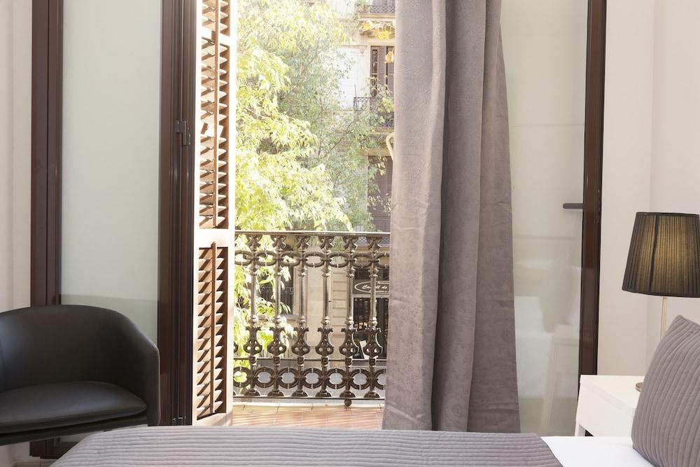 바르셀로나 Easy Sleep Gaudi Terrace 아파트 외부 사진
